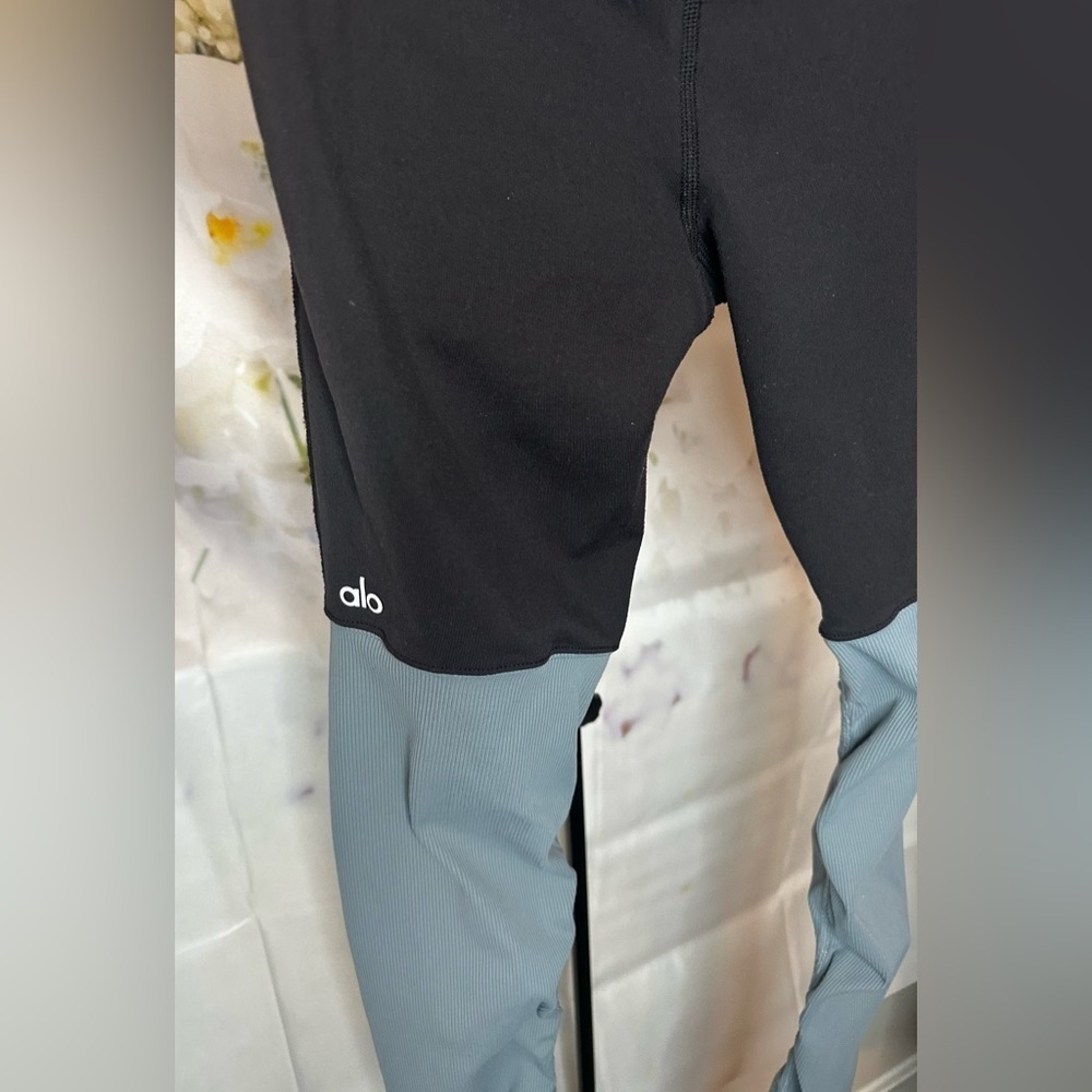 alo women’s high waisted yoga leggings EUC​​​​​ - Picture 4 of 8